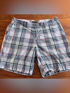 Nautica Men’s Madras Plaid Cotton Shorts in Great Condition, Size 36